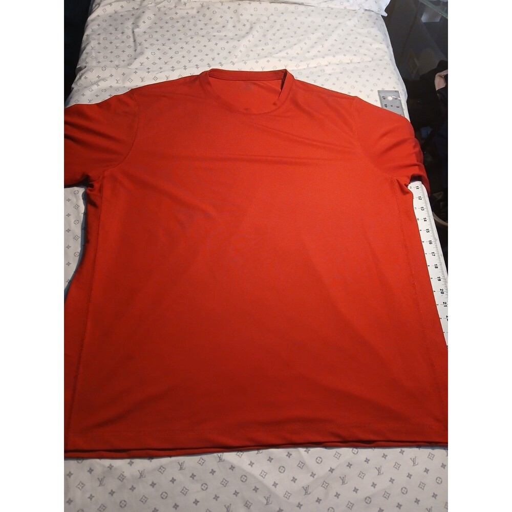 Lands End Mens XL Red Coral Short Sleeve Crew Neck Performance Tee NWOT
